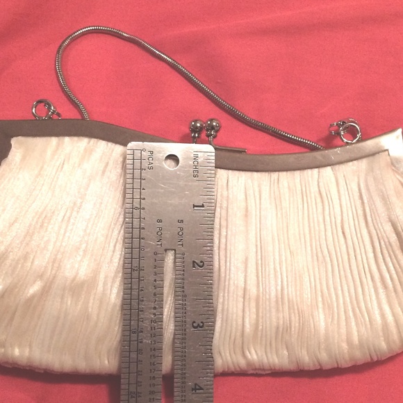 Jeanne Lottie Evening clutch - Picture 8 of 8